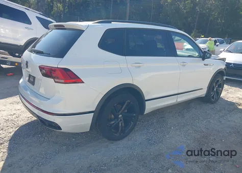 2024 Volkswagen Tiguan 2.0T Se R-Line Black z USA, uszkodzony, nr VIN 3VVCB7AX5RM104118